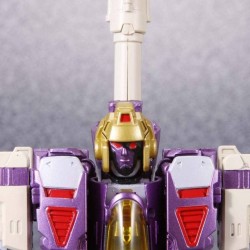 Transformers Takara Generations TG-22 Fall of Cybertron Blitzwing