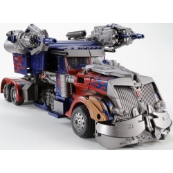Transformers Dark Of The Moon DA-28 Striker Optimus Prime