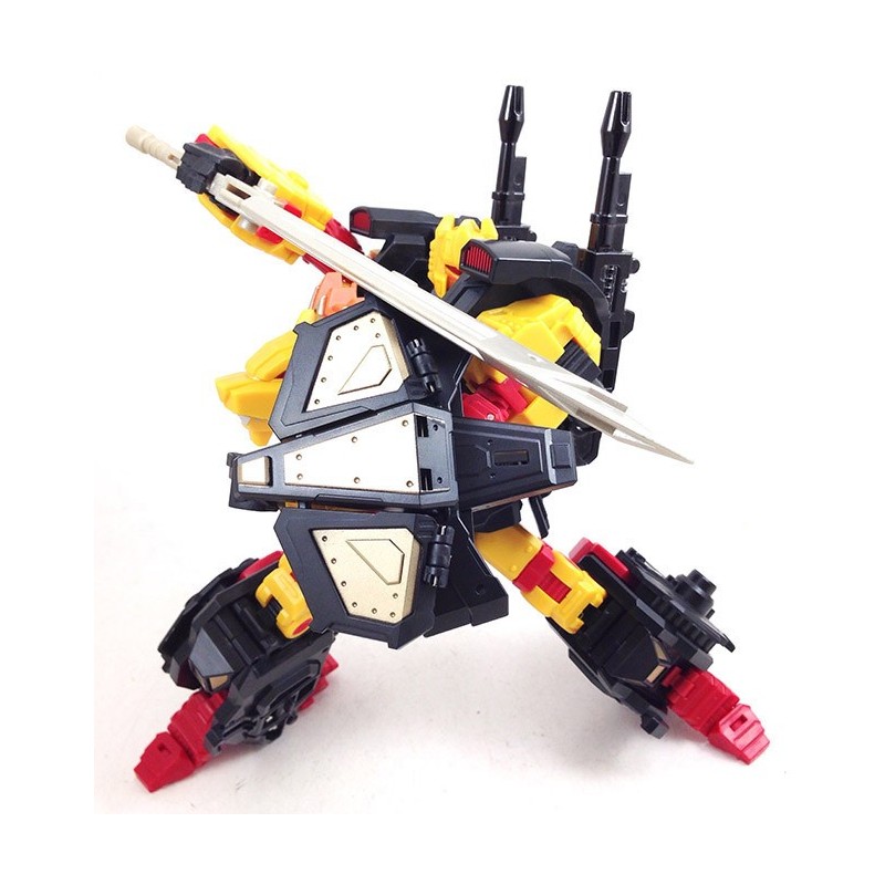 Mastermind Creations Reformatted R-04 Leo Dux