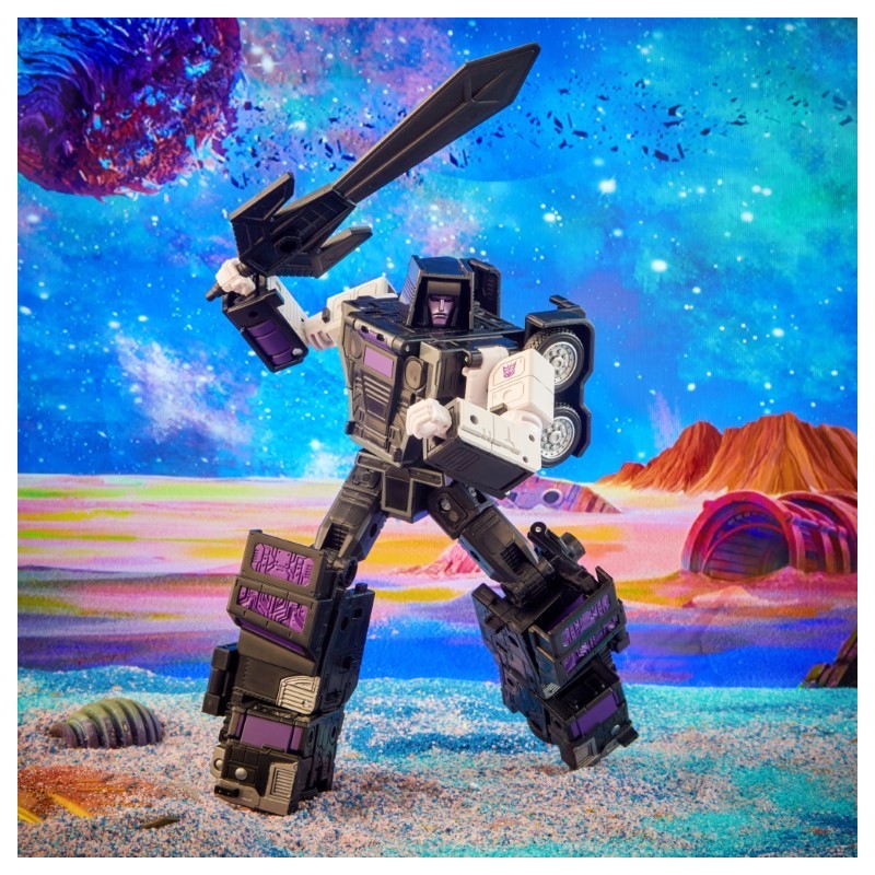 Transformers Generations Legacy Series Commander Motormaster