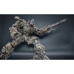 Unique Toys R-05 Desperado Battle Damaged Version