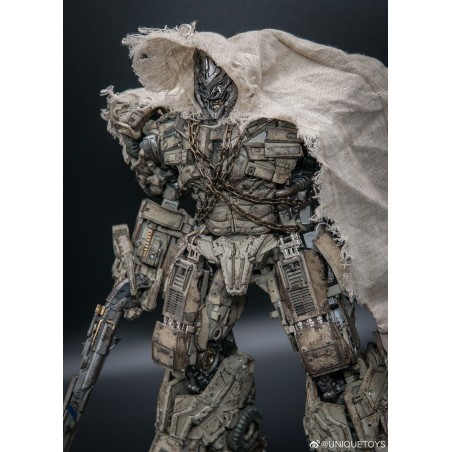 Unique Toys R-05 Desperado Battle Damaged Version