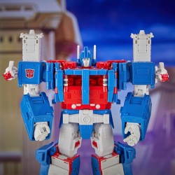 Transformers Studio Series Commander Class The Movie 86-21 Ultra Magnus