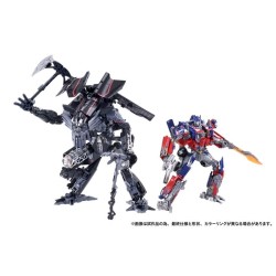 Takara Tomy Transformers Dramatic Capture Series Jetfire Combine