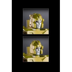 X-Transbots MX-70 Varek