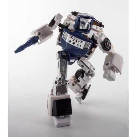 X-Transbots MM-VII Hatch Toy Version
